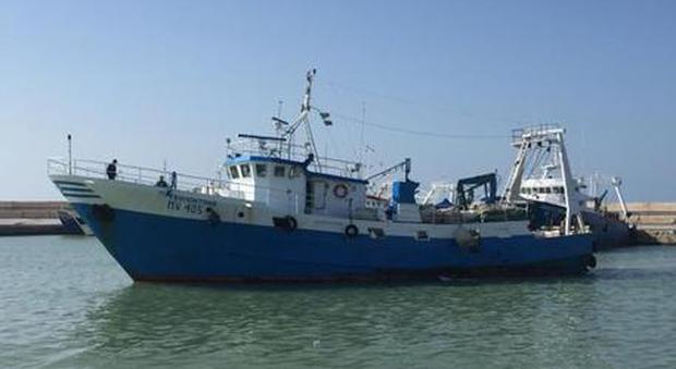 Libia, peschereccio italiano sequestrato: era privo di autorizzazioni