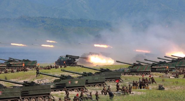 Corea del Nord rafforza la minaccia: «Missile su Giappone? Preludio per Guam»