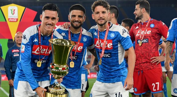 Mertens, l'amore per Napoli e ADL: «Resto qui per vincere lo scudetto»