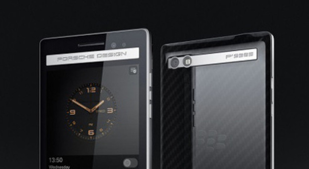 BlackBerry e Porsche insieme per uno smartphone di lusso: sarà in acciaio con tasti in vetro