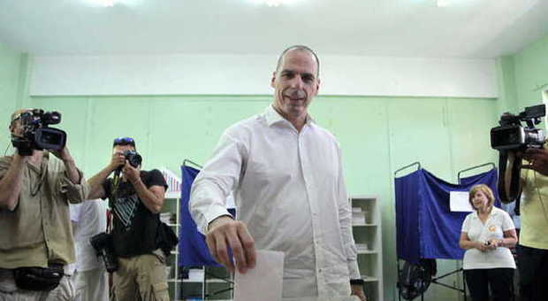 Grecia, Varoufakis: "Stasera riunione d'emergenza con principali banche elleniche"