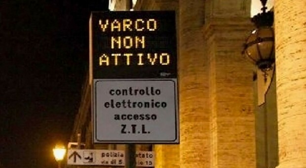 Covid Roma, beffa Ztl: niente rimborsi per i varchi aperti durante il lockdown