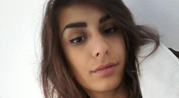 Ritrovata Ilenia, la ragazza scomparsa a Barcellona 7 giorni fa: ma il mistero resta