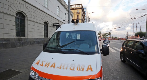 Napoli, dal 15 gennaio 39 ambulanze dotate di telecamere e gps. E arriva anche il body-cam per il personale