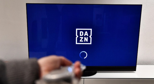 Diritti tv, stangata dell'Antitrust a Dazn e Tim: multa da milioni di euro, cosa è successo
