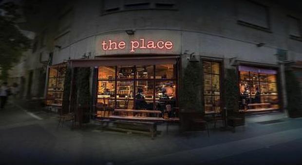 “The Place”, Paolo Genovese firma un nuovo mistery-drama