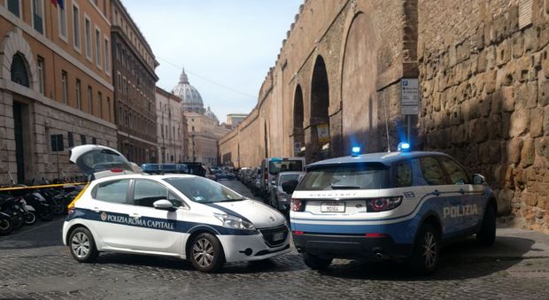 Roma, falso allarme bomba a San Pietro: paura e strade chiuse