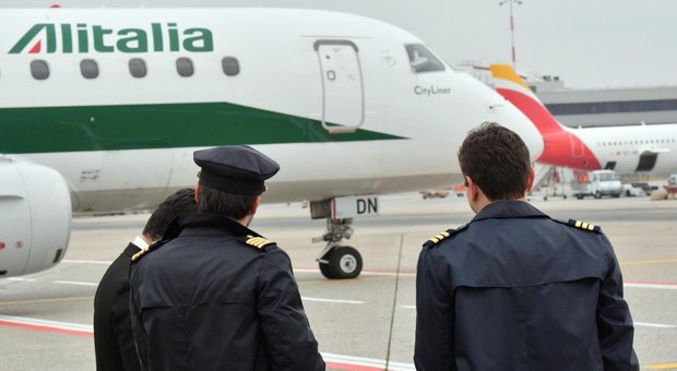 Alitalia, De Micheli: «Rispettare i tempi per la vendita». Lufthansa: inevitabile un profondo risanamento