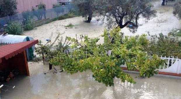 Maltempo, nuova allerta della Protezione Civile: temporali in vista dal Veneto alla Puglia