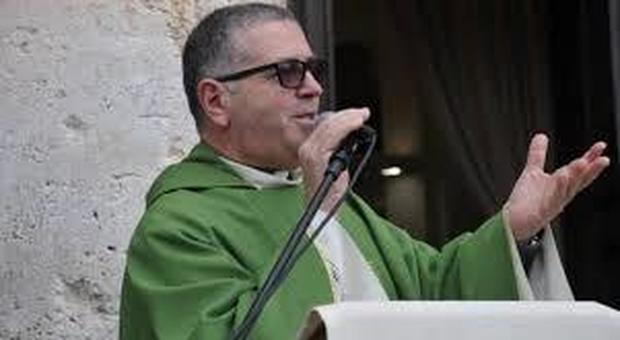 l'Arcivescovo di Gaeta Luigi Vari