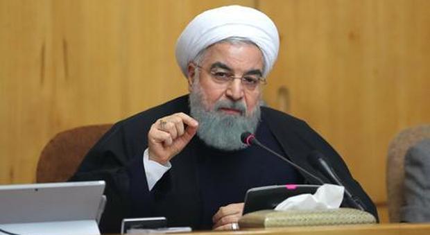 Iran, Rohani: «No alla violenza, il popolo ha diritto di manifestare»