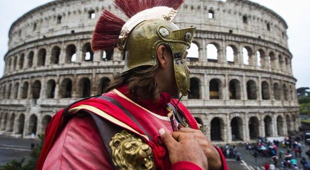 Centurione al Colosseo