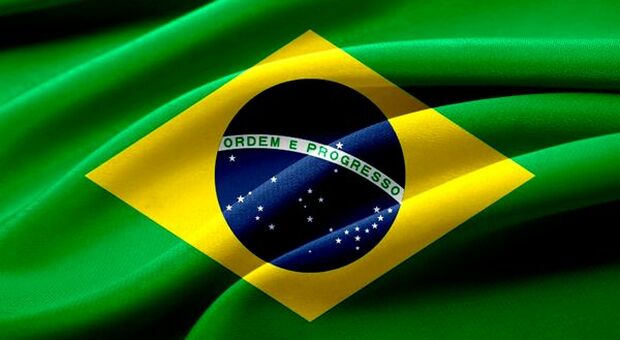 Brasile, banca centrale alza ancora i tassi