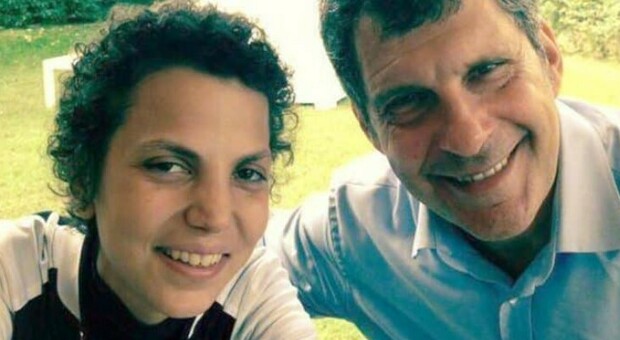 Valeria Favorito, la donna salvata dal midollo di Fabrizio Frizzi si laurea: «Gli sarò per sempre grata»