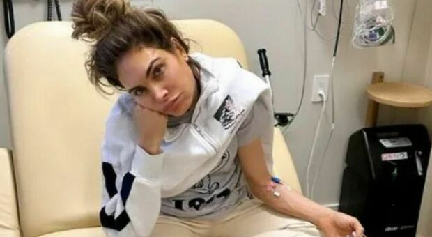 Robbie Williams: la moglie Ayda ricoverata dopo un malore. L'ex giudice di X Factor rassicura i fan con un post instagram. (profilo instagram Ayda Field)