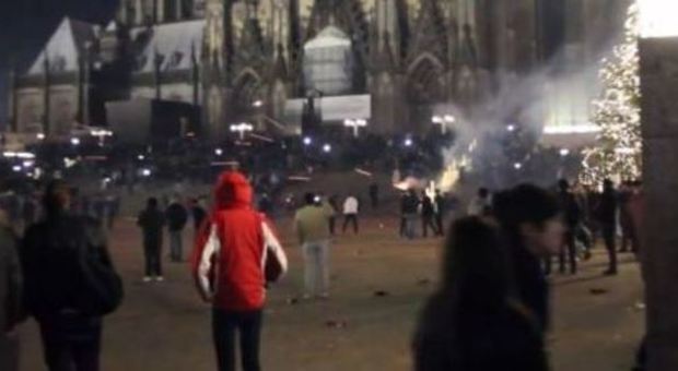 Colonia, l'imam choc: "Le donne provocavano, avevano messo il profumo"