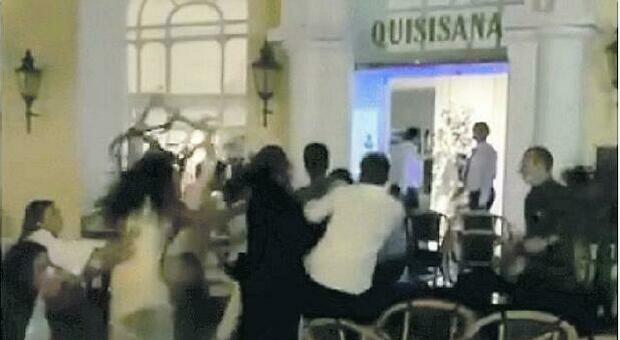 Capri, rissa nella movida davanti all'hotel Quisisana: scattano 5 “daspo”