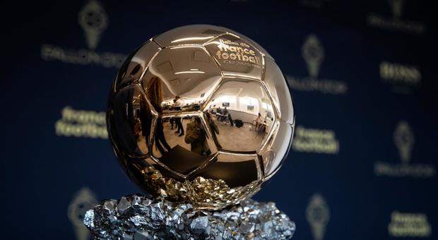 Coronavirus, il Pallone d'Oro non sarà assegnato: l'annuncio di France Football