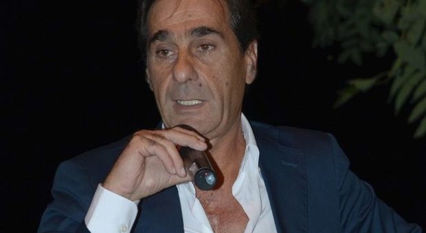 Ischia, il sindaco di Lacco Ameno attacca Renzi: «Condono tombale»