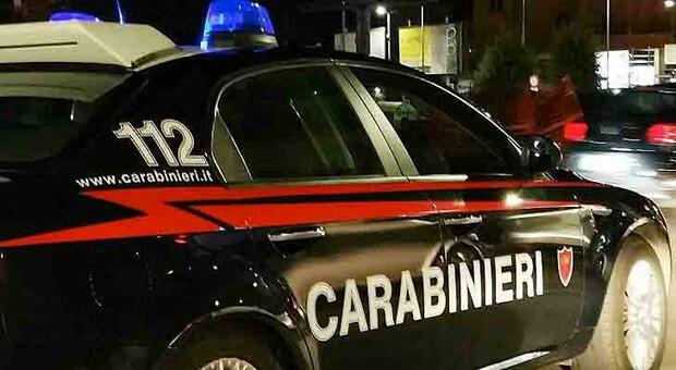 Una pattuglia dei carabinieri che hanno condotto le indagini sul furto