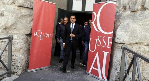 Rousseau, vince il no: M5S correrà con le proprie liste in Emilia Romagna e Calabria