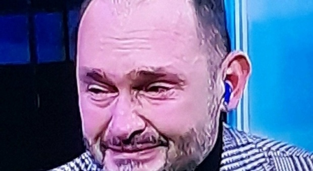 Gianluca Di Marzio piange in tv