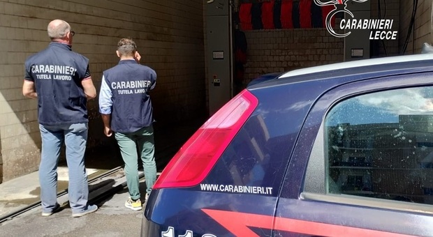 Nove attività sospese e multe per oltre 135mila euro: gli autolavaggi nel mirino dei carabinieri