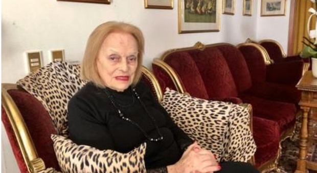È morta Celina Seghi, la campionessa di sci aveva 102 anni. Vinse il bronzo ai Mondiali del 1950 FOTO