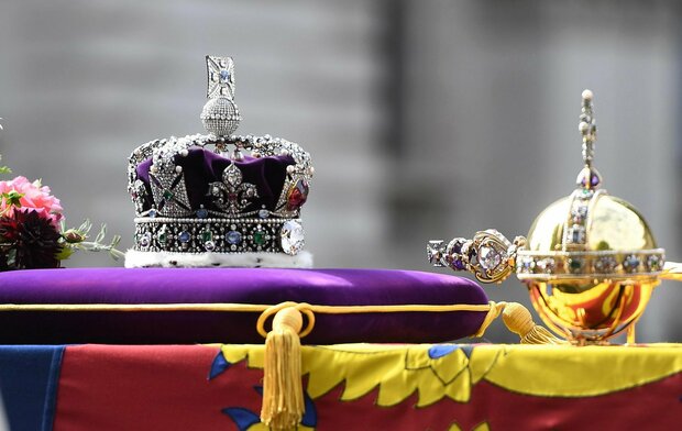Elisabetta, il funeral day nella Storia: il mondo si ferma per l'addio alla Regina. A Westminster 500 capi di Stato