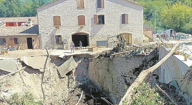 Due edifici a rischio a Sassoferrato: sfollati nella Residenza Mam's
