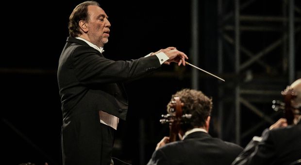 La Tosca alla Scala, parla il maestro Riccardo Chailly: «Un Puccini mai sentito»
