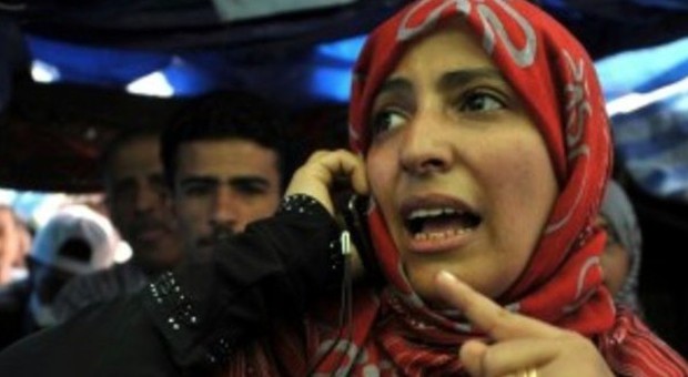 Critica l'Isis sui social e rifiuta di pentirsi: avvocatessa giustiziata in pubblico