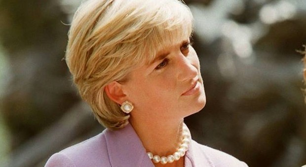 Perse i suoi 8 figli 22 anni fa, oggi racconta: «Ero disperata, Lady Diana mi invito a pranzo e mi salvò»