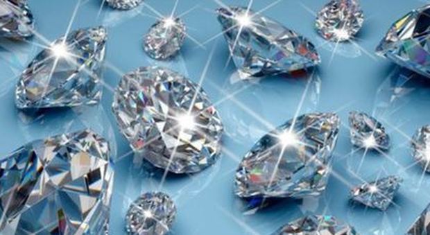 Truffa dei diamanti, coinvolti migliaia di risparmiatori salentini