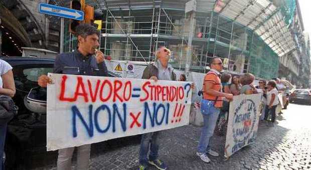 Napoli. Campania Innovazione, protesta dei lavoratori: «Senza stipendio da 10 mesi»