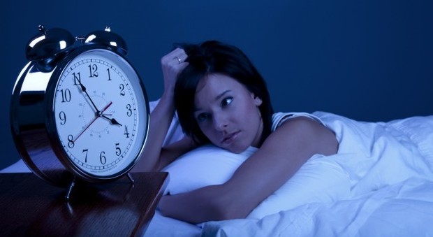 Ti svegli nel cuore della notte o non riesci ad addormentarti presto? Potresti avere un problema...