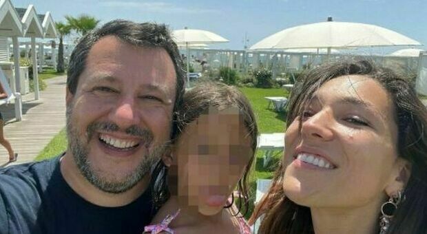 Matteo Salvini con la figlia e Francesca Verdini