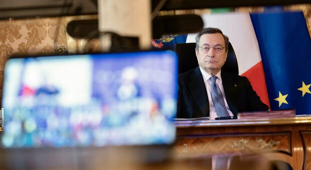 Torna il tetto agli stipendi dei dirigenti statali: salta la deroga dopo l'ira di Draghi