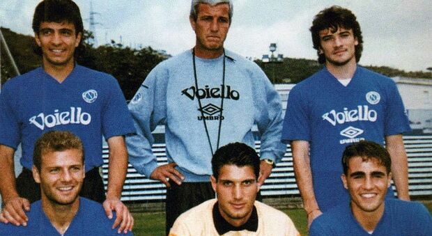 Fabio Cannavaro (in basso a destra) in una foto di 30 anni fa sul campo del Centro Paradiso