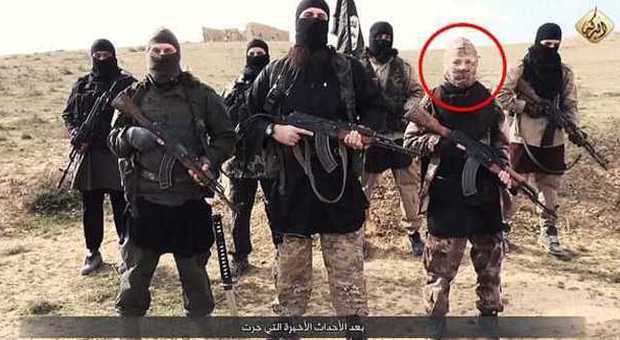 Isis, in un video appare la vedova del terrorista Coulibaly: «Uccidete ancora in Francia»