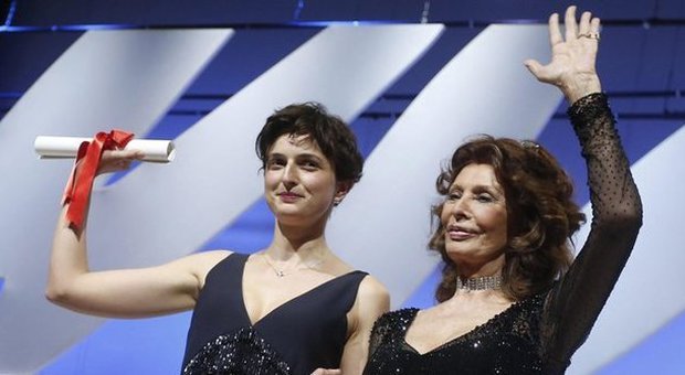 Sofia Loren premia Alice Rohrwacher