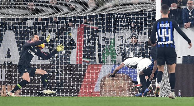 Il solito Mandzukic sblocca la Juve: Inter ko, il Napoli scivola a -11