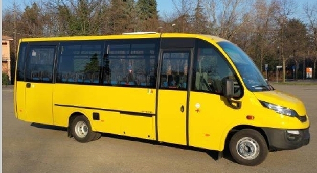 Uno scuolabus, foto di archivio
