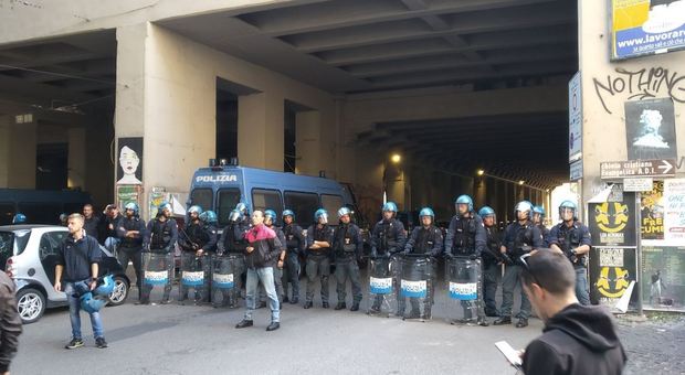 Desirée,massima allerta a Roma per il doppio sit-in: in piazza Anpi e Forza nuova