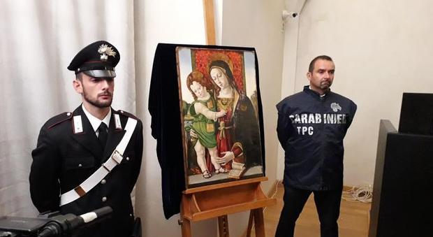 Torna a Perugia la “Madonna col Bambino” attribuita al Pinturicchio: rubata 30 anni fa sarà esposta fino al 26 gennaio
