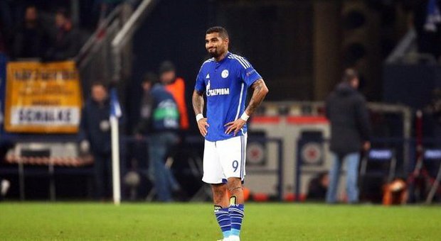 Scarso rendimento in campo, lo Schalke licenzia Boateng