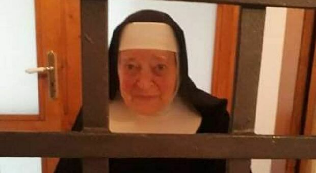 Madre Maria Letizia compie 107 anni: «Nel '43 mi diedero dieci anni di vita»