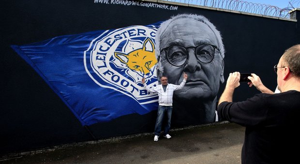 Leicester, Ranieri: "Sempre pensato che avrei vinto uno scudetto, provateci, non solo nel calcio"