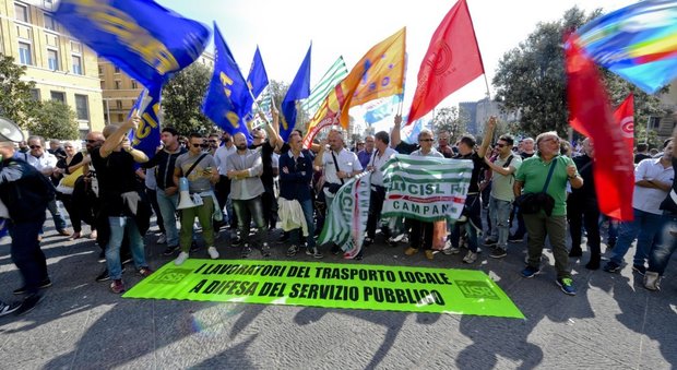 Anm, ora i lavoratori sfidano i sindacati: «No al referendum»