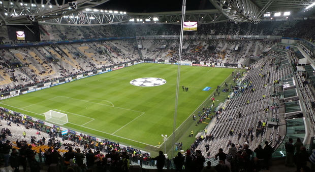 Malore fatale, tifoso muore allo Juventus Stadium: «Era il regalo per i 60 anni di matrimonio»